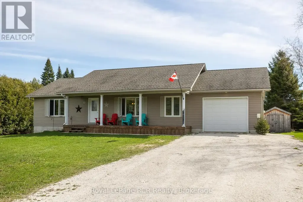 123 Douglas Street, Chatsworth